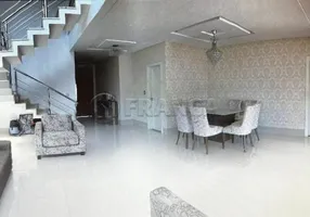 Foto 1 de Casa de Condomínio com 3 Quartos à venda, 350m² em Jardim Altos de Santana I, Jacareí