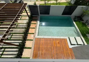 Foto 1 de Casa de Condomínio com 5 Quartos à venda, 373m² em Alphaville Abrantes, Camaçari