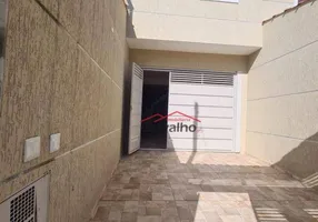 Foto 1 de Sobrado com 3 Quartos para alugar, 135m² em Vila Nivi, São Paulo