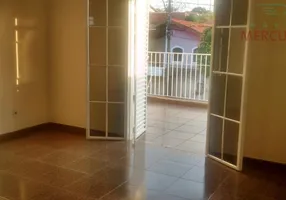 Foto 1 de Casa com 3 Quartos para venda ou aluguel, 60m² em Vila Falcão, Bauru
