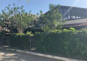 Foto 1 de Casa com 4 Quartos à venda, 150m² em Ogiva, Cabo Frio
