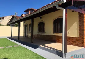 Foto 1 de Casa com 4 Quartos à venda, 79m² em Retiro Bacaxa, Saquarema