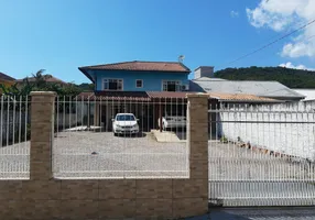 Foto 1 de Casa com 3 Quartos à venda, 150m² em Rio Caveiras, Biguaçu