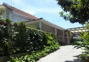 Foto 1 de Sobrado com 3 Quartos à venda, 190m² em São João do Rio Vermelho, Florianópolis