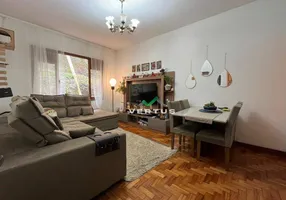 Foto 1 de Apartamento com 2 Quartos à venda, 42m² em Varzea, Teresópolis