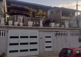 Foto 1 de Casa de Condomínio com 2 Quartos para venda ou aluguel, 180m² em Rio do Ouro, São Gonçalo
