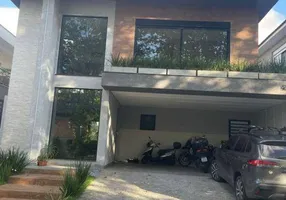 Foto 1 de Casa de Condomínio com 4 Quartos à venda, 330m² em Res.Tres Alphaville, Santana de Parnaíba