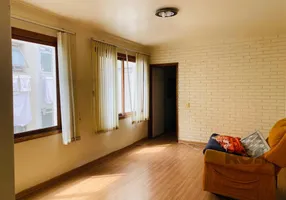 Foto 1 de Apartamento com 3 Quartos à venda, 96m² em Petrópolis, Porto Alegre