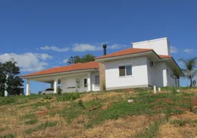 Foto 1 de Casa com 3 Quartos à venda, 253m² em Boa Vista, Portão