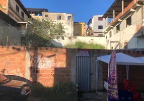 Foto 1 de Lote/Terreno à venda, 301m² em Alto Cajueiros, Macaé