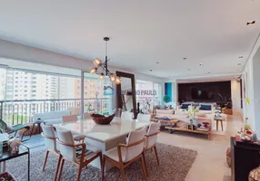 Foto 1 de Apartamento com 3 Quartos para alugar, 226m² em Indianópolis, São Paulo