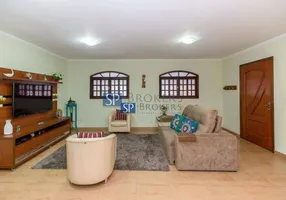 Foto 1 de Casa com 3 Quartos à venda, 135m² em Conjunto Residencial Jardim Canaã, São Paulo