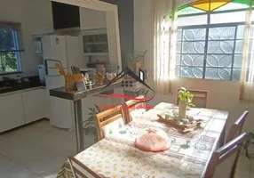 Foto 1 de Casa com 3 Quartos à venda, 300m² em Santo Antonio, Ribeirão das Neves