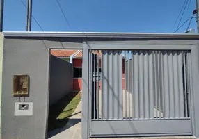 Foto 1 de Casa com 3 Quartos à venda, 70m² em Parque Residencial dos Girassóis, Campo Grande