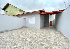 Foto 1 de Casa com 2 Quartos à venda, 79m² em Jardim Praia Grande, Mongaguá