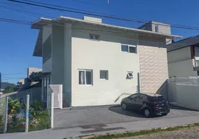 Foto 1 de Apartamento com 2 Quartos para alugar, 78m² em Itacorubi, Florianópolis