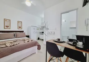 Foto 1 de Kitnet com 1 Quarto para alugar, 15m² em Centro, Jacareí