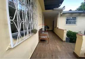 Foto 1 de Casa com 3 Quartos à venda, 136m² em Alto dos Passos, Juiz de Fora