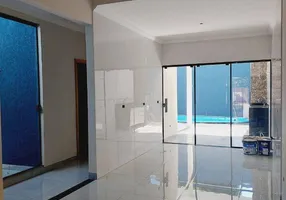 Foto 1 de Casa com 3 Quartos à venda, 115m² em Jardim Universo, Maringá