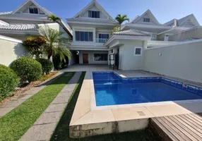 Foto 1 de Casa de Condomínio com 4 Quartos à venda, 350m² em Barra da Tijuca, Rio de Janeiro