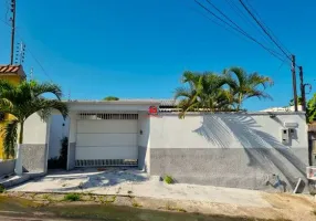 Foto 1 de Casa com 3 Quartos à venda, 169m² em Flores, Manaus