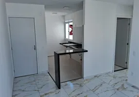 Foto 1 de Apartamento com 2 Quartos à venda, 44m² em Lagoa Redonda, Fortaleza