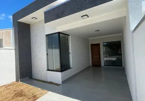 Foto 1 de Casa com 3 Quartos à venda, 180m² em Conjunto Residencial Capricornio, Campo Mourão