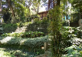 Foto 1 de Casa com 3 Quartos à venda, 311m² em Bosque Do Embu, Embu das Artes