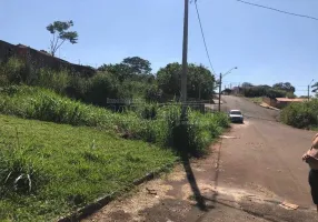 Foto 1 de Lote/Terreno à venda, 345m² em Jardim Universal, Araraquara