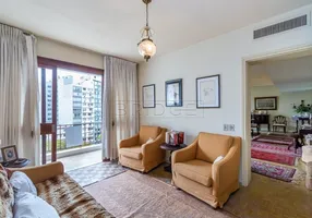 Foto 1 de Apartamento com 3 Quartos à venda, 245m² em Independência, Porto Alegre