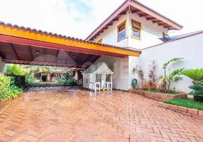 Foto 1 de Casa com 4 Quartos à venda, 481m² em Jardim Colina, Uberlândia