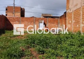 Foto 1 de Lote/Terreno à venda, 265m² em Vila Campos, Montes Claros