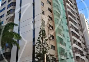 Foto 1 de Apartamento com 2 Quartos para alugar, 100m² em Meireles, Fortaleza