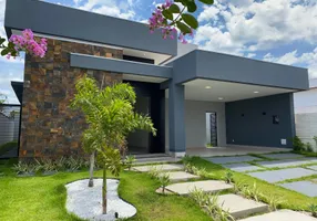 Foto 1 de Casa de Condomínio com 3 Quartos à venda, 350m² em Passagem da Conceição, Várzea Grande