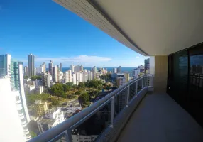 Foto 1 de Apartamento com 2 Quartos para alugar, 82m² em Graça, Salvador