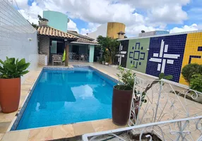 Foto 1 de Casa com 3 Quartos à venda, 300m² em Buraquinho, Lauro de Freitas