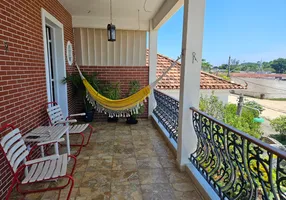 Foto 1 de Casa de Condomínio com 3 Quartos à venda, 91m² em Paquetá, Rio de Janeiro