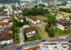 Foto 1 de Lote/Terreno à venda, 369m² em Glória, Joinville