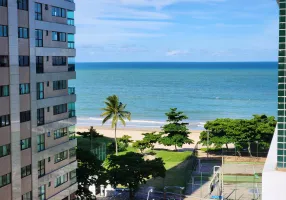 Foto 1 de Apartamento com 3 Quartos para alugar, 156m² em Pina, Recife