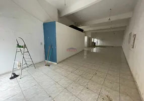 Foto 1 de Galpão/Depósito/Armazém para alugar, 142m² em Vila Fatima, São Paulo