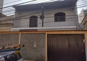 Foto 1 de Casa com 3 Quartos para alugar, 100m² em Madureira, Rio de Janeiro
