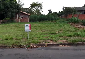 Foto 1 de Lote/Terreno à venda, 252m² em , Mandaguaçu