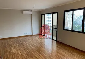 Foto 1 de Apartamento com 3 Quartos para venda ou aluguel, 134m² em Vila Uberabinha, São Paulo