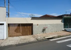 Foto 1 de Casa com 3 Quartos à venda, 200m² em Vila Monte Carlo, São Carlos