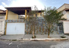 Foto 1 de Casa com 2 Quartos à venda, 127m² em , Caxambu