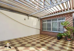 Foto 1 de Sobrado com 2 Quartos à venda, 240m² em Vila Brasilina, São Paulo
