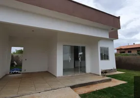 Foto 1 de Casa com 2 Quartos à venda, 94m² em Centro, Paty do Alferes