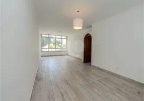 Foto 1 de Apartamento com 3 Quartos à venda, 127m² em Cerqueira César, São Paulo