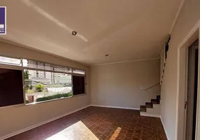 Foto 1 de Casa com 3 Quartos para alugar, 150m² em Jardim Avelino, São Paulo