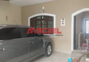 Foto 1 de Casa com 4 Quartos à venda, 250m² em Jardim Del Rey, São José dos Campos